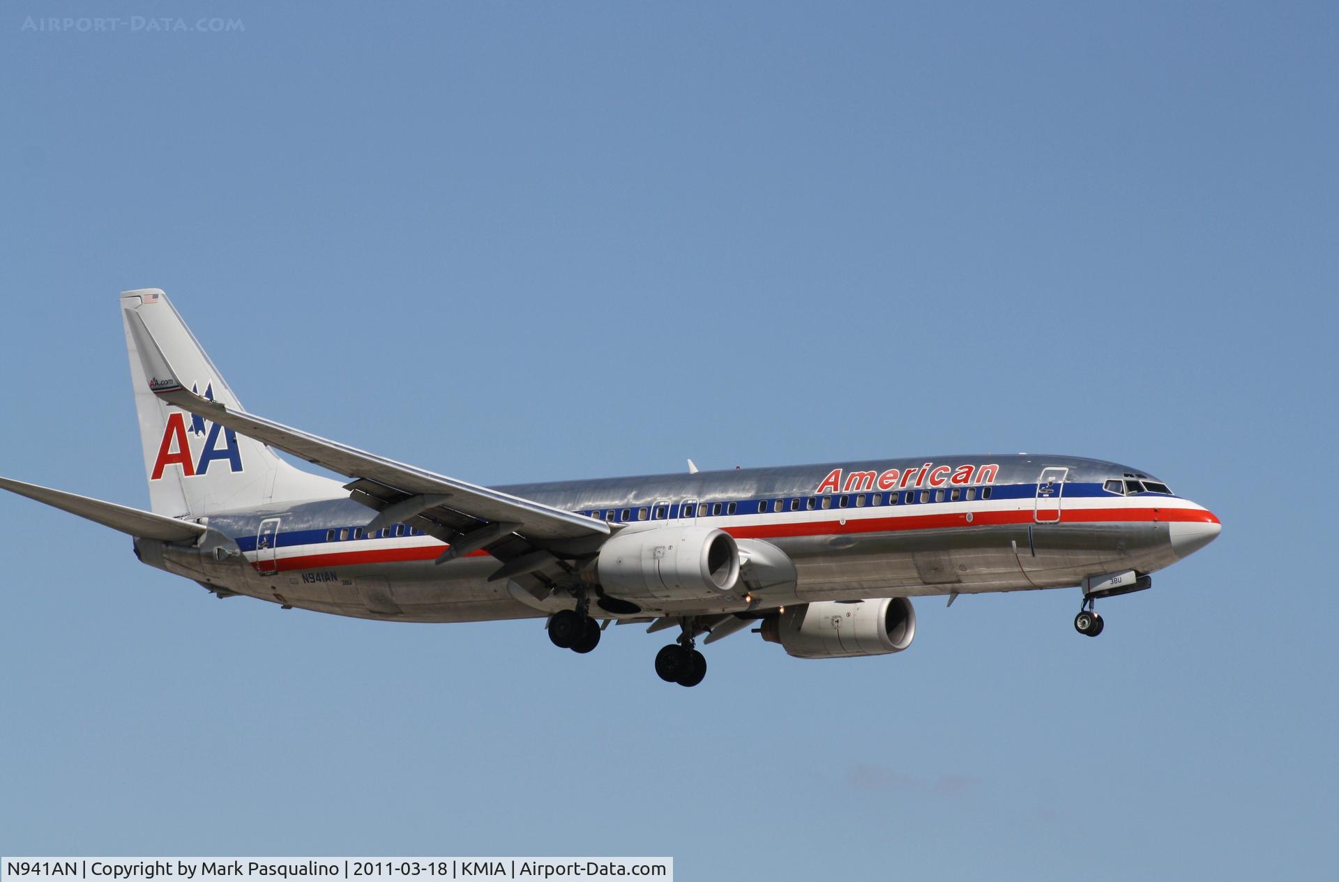 N941AN, 2000 Boeing 737-823 C/N 29534, Boeing 737-800