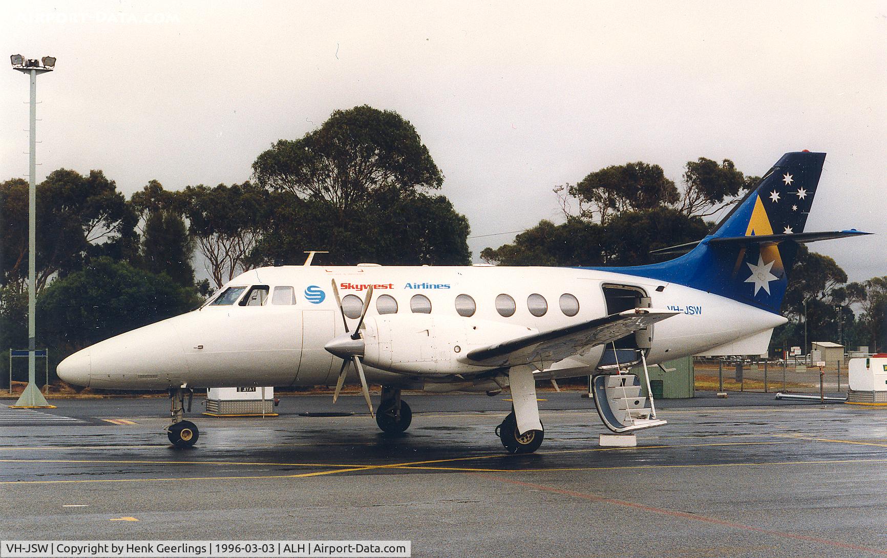 VH-JSW, 1983 British Aerospace BAe-3102 Jetstream 31 C/N 620, Skywest Airlines