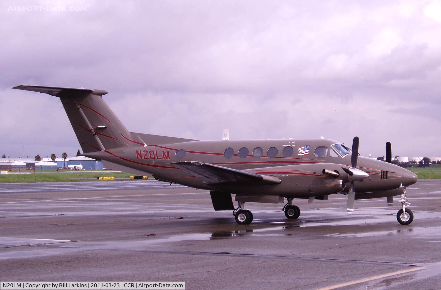 N20LM, 1979 Beech A200 C/N BC-67, Visitor
