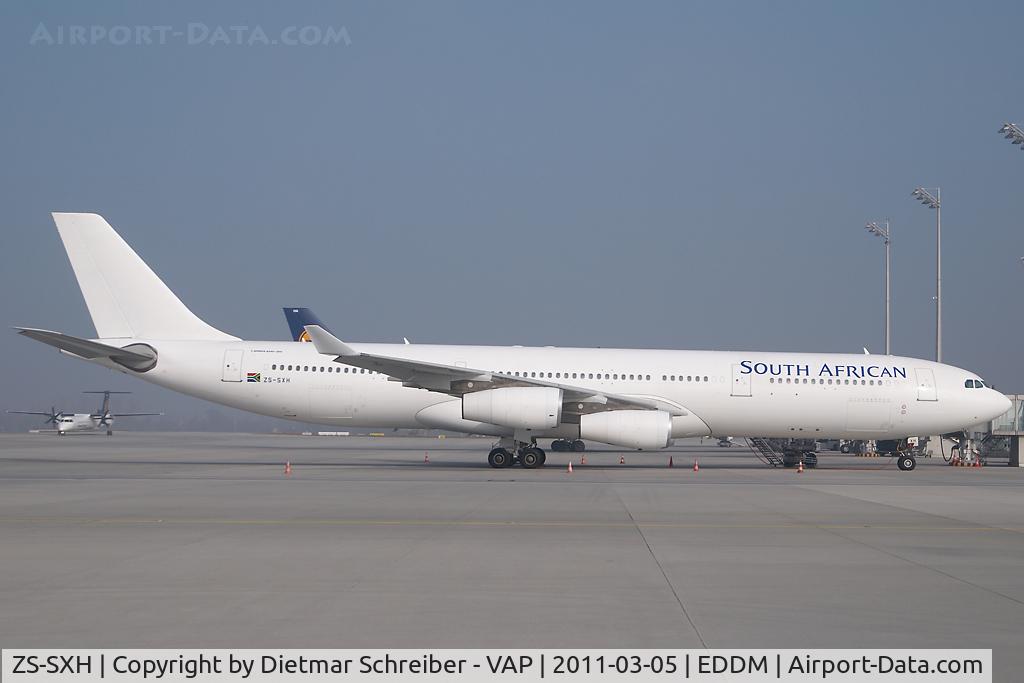 ZS-SXH, Airbus A340-313X C/N 197, South African Airbus 340-300