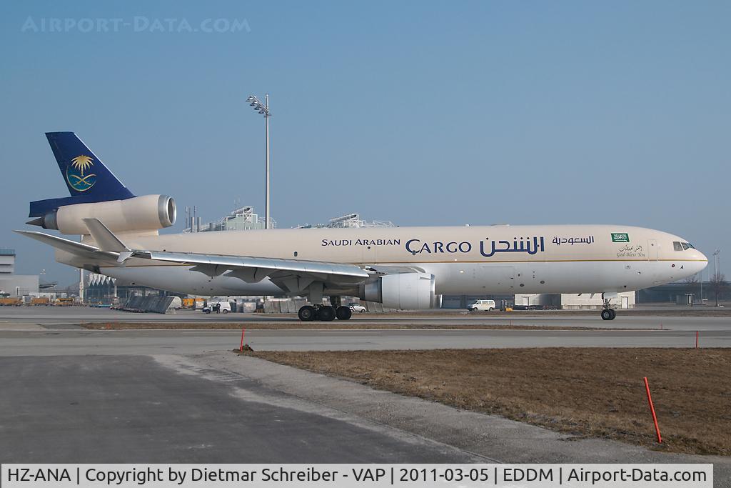 HZ-ANA, 1997 McDonnell Douglas MD-11F C/N 48773, Saudia MD11