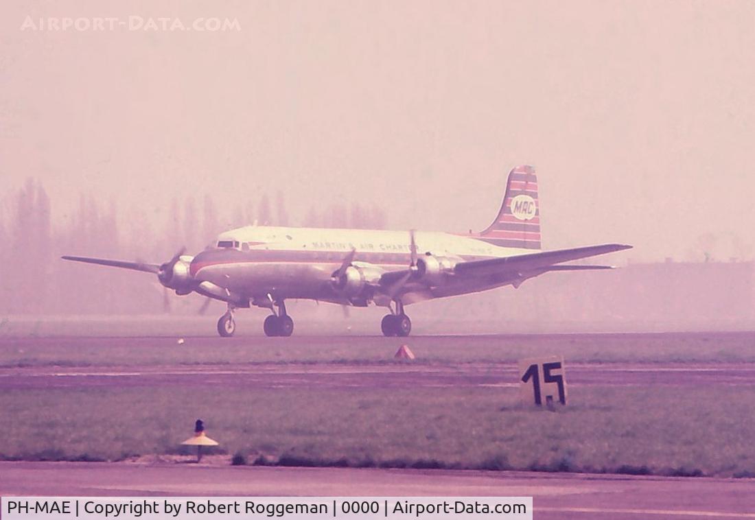 PH-MAE, 1942 Douglas C-54B Skymaster C/N 10538, Douglas C-54B Skymaster.
Serial.42-72433.
MARTIN'S AIR CHARTER.