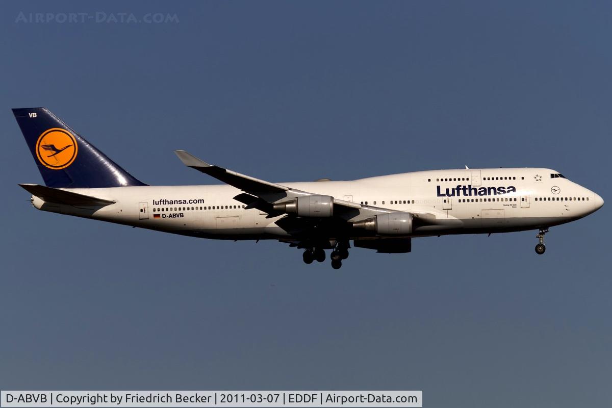 D-ABVB, 1988 Boeing 747-430 C/N 23817, on final