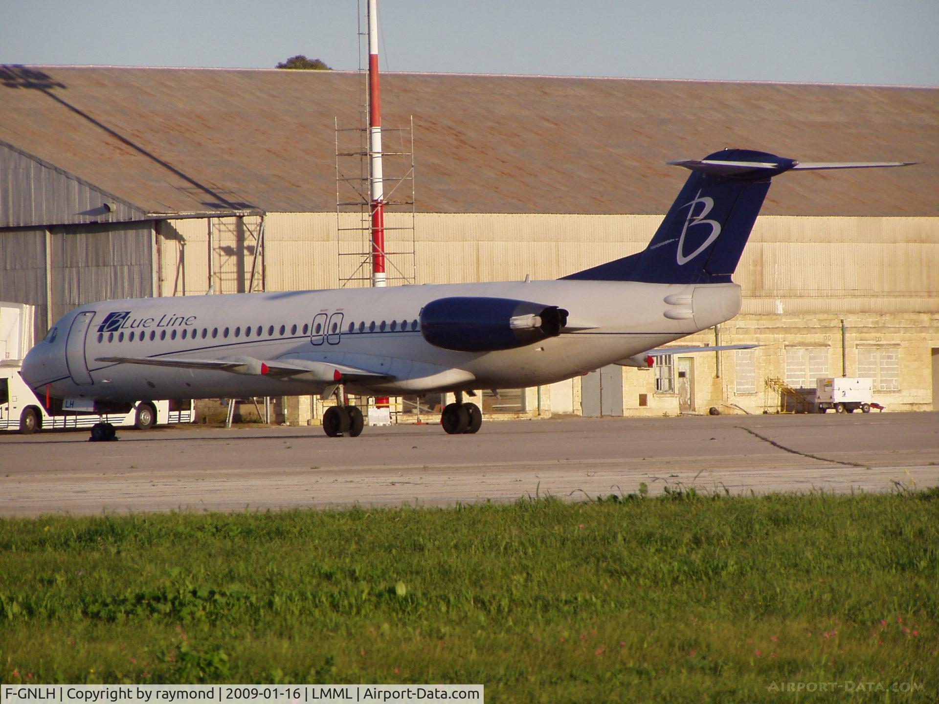 F-GNLH, 1991 Fokker 100 (F-28-0100) C/N 11311, Fokker100 F-GNLH Blueline