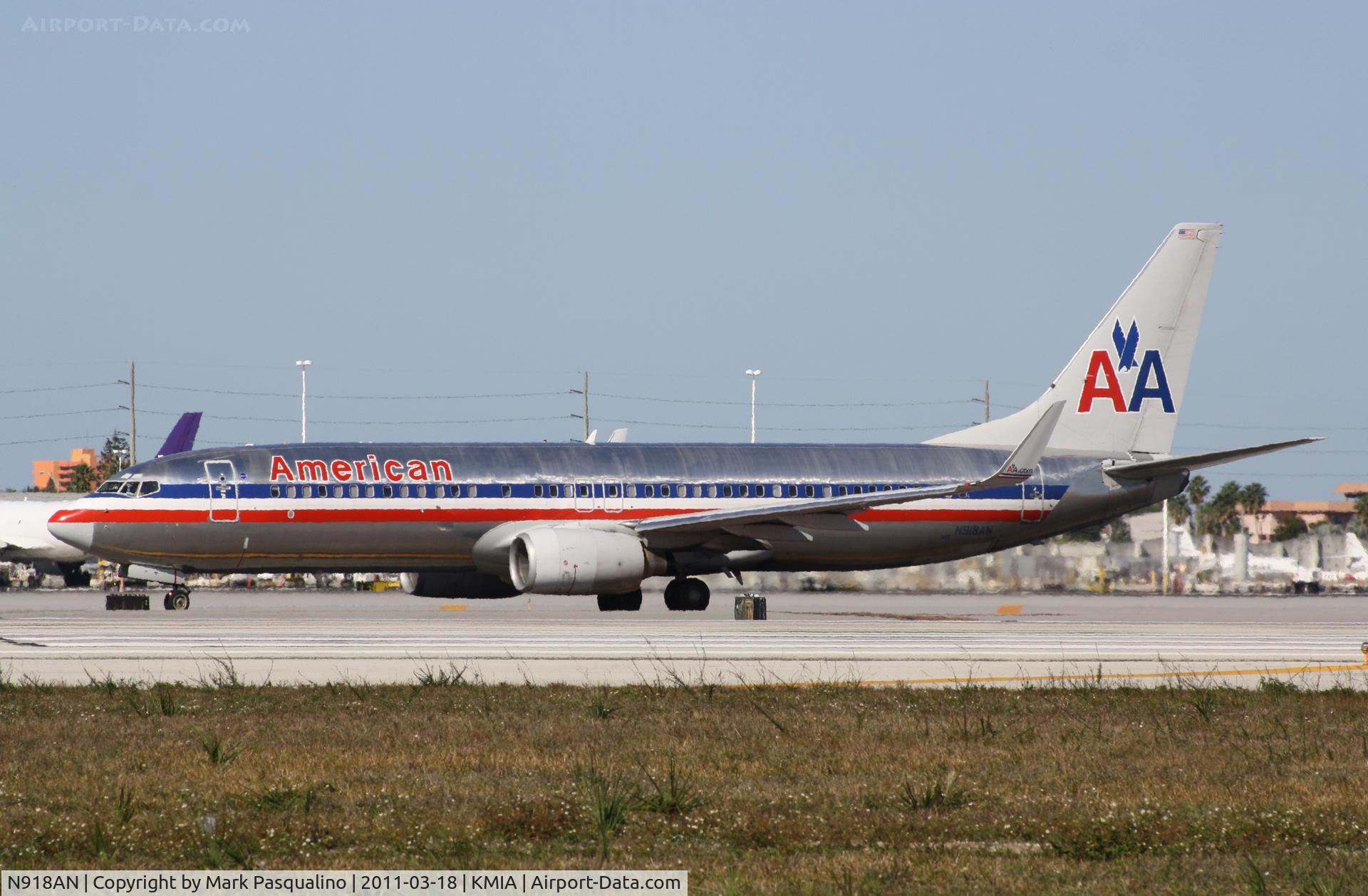 N918AN, 1999 Boeing 737-823 C/N 29519, Boeing 737-800