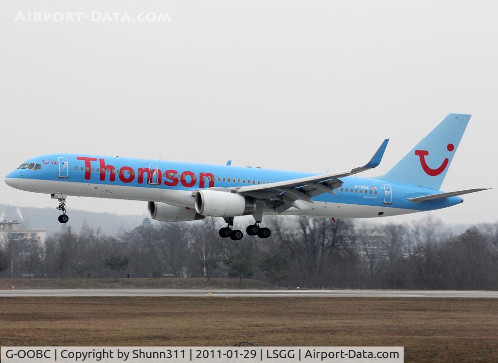 G-OOBC, 2003 Boeing 757-28A C/N 33098, Landing rwy 23