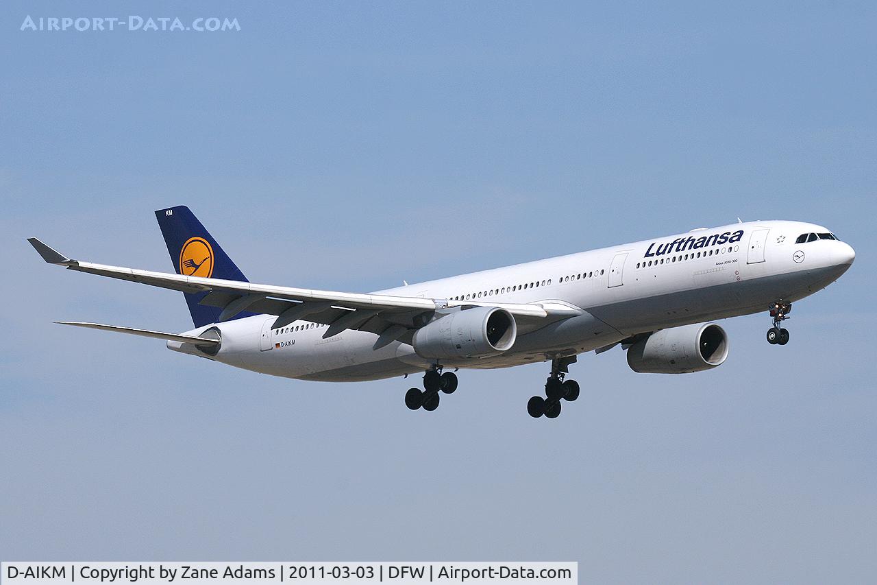 D-AIKM, 2008 Airbus A330-343X C/N 913, Lufthansa landing at DFW Airport