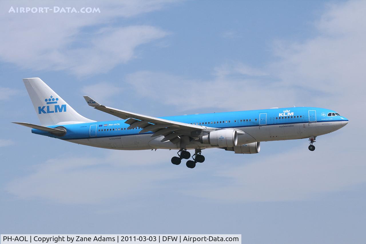 PH-AOL, 2008 Airbus A330-203 C/N 900, KLM A-330 landing at DFW Airport