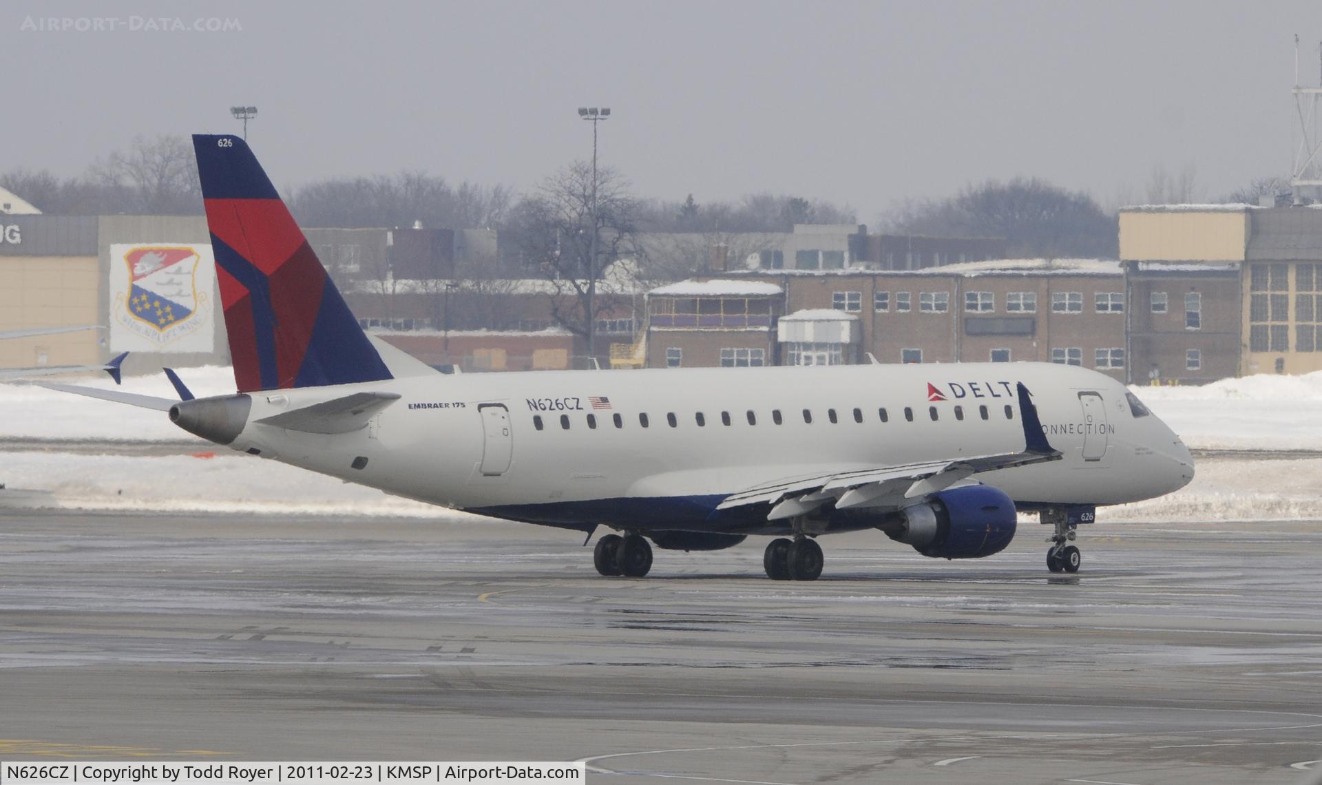 N626CZ, 2008 Embraer 175LR (ERJ-170-200LR) C/N 17000226, Delta