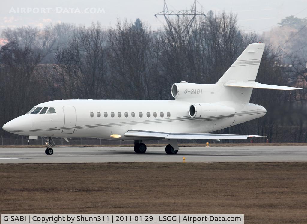 G-SABI, 2005 Dassault Falcon 900EX C/N 150, Ready for take off rwy 23