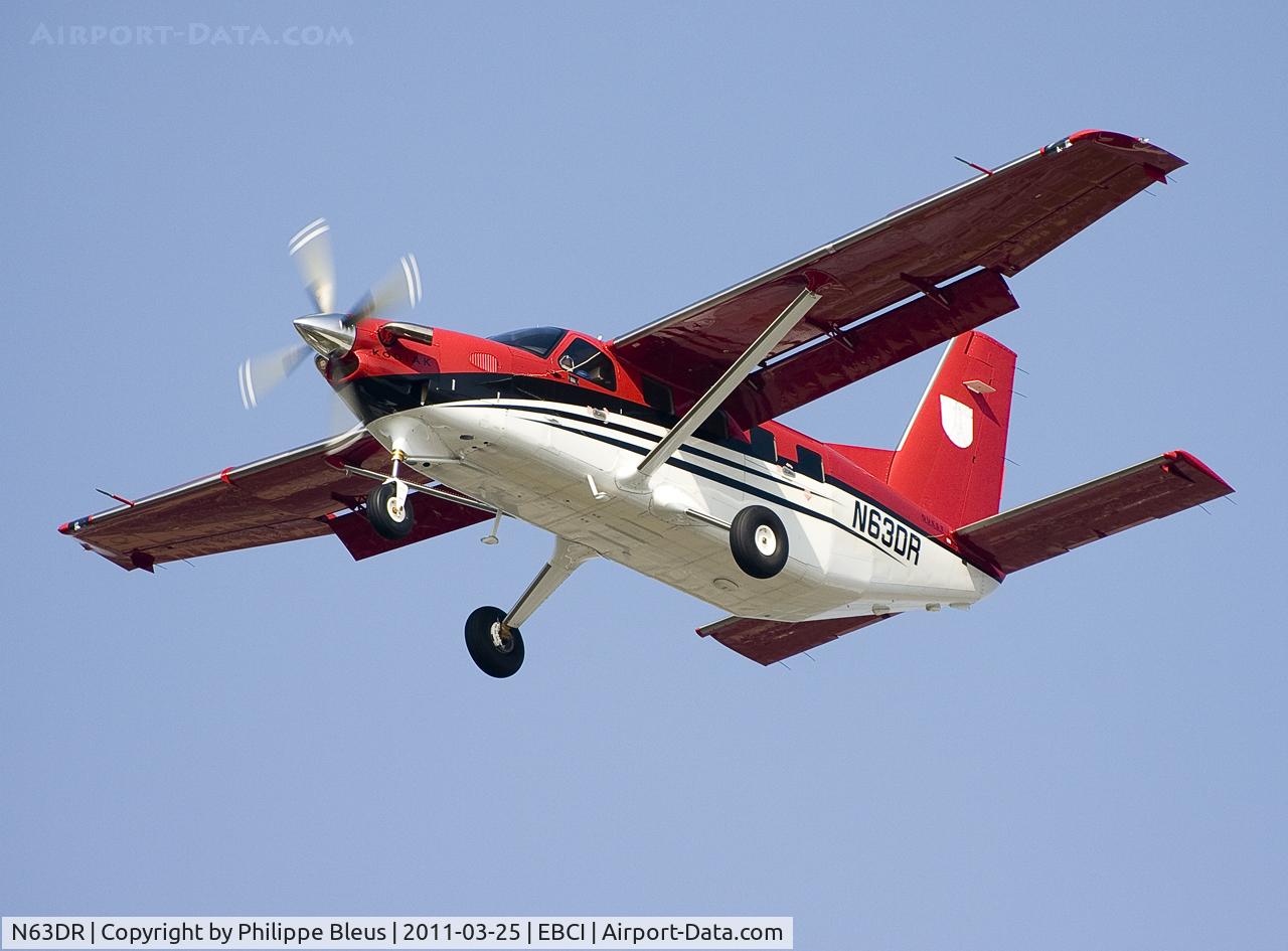N63DR, 2010 Quest Kodiak 100 C/N 100-0045, Unexpected guest (and Quest) on short final rwy 25. That bird has been flying recently (and several times) between Greenland and Northern Canada.