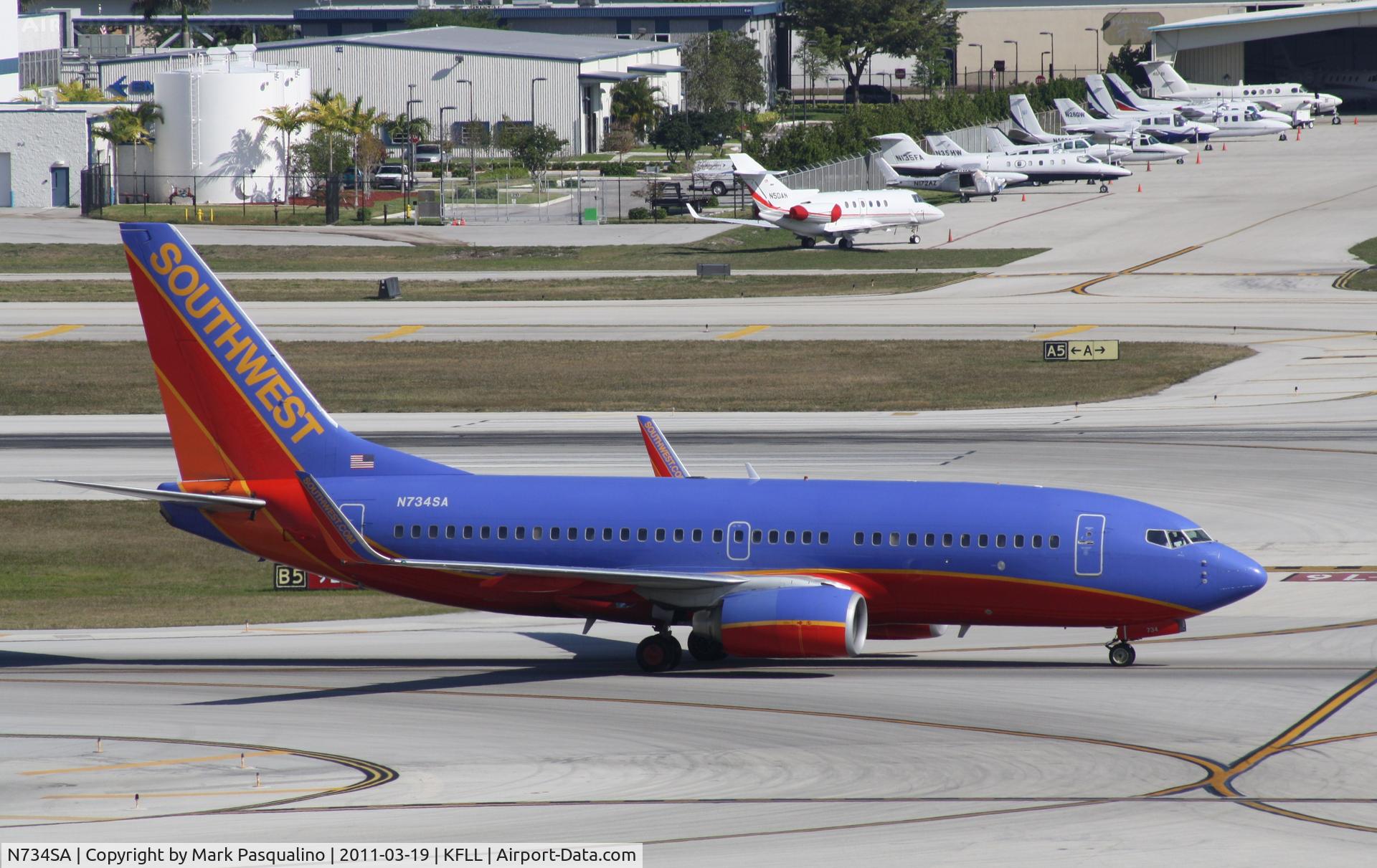 N734SA, 1999 Boeing 737-7H4 C/N 27866, Boeing 737-700