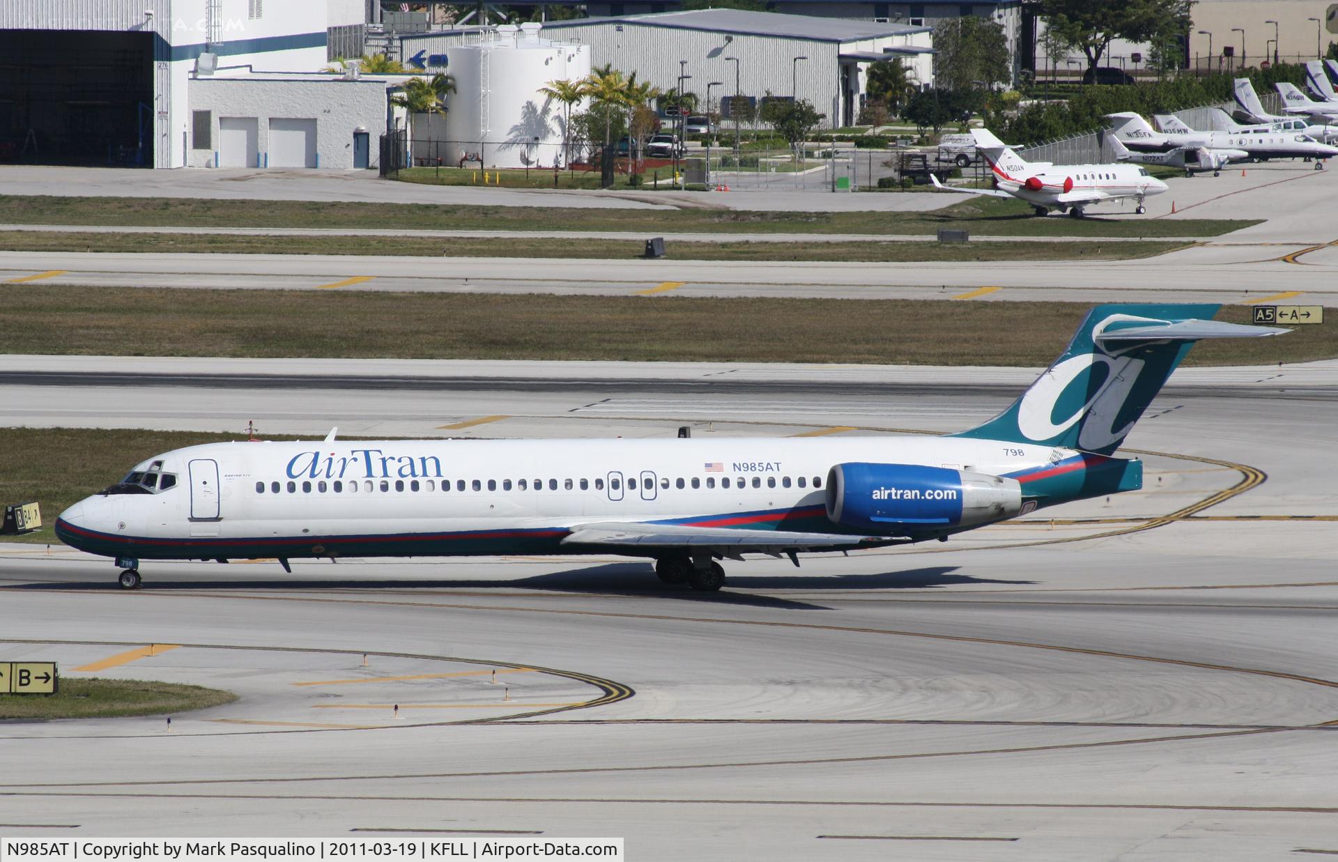 N985AT, 2001 Boeing 717-200 C/N 55090, Boeing 717-200