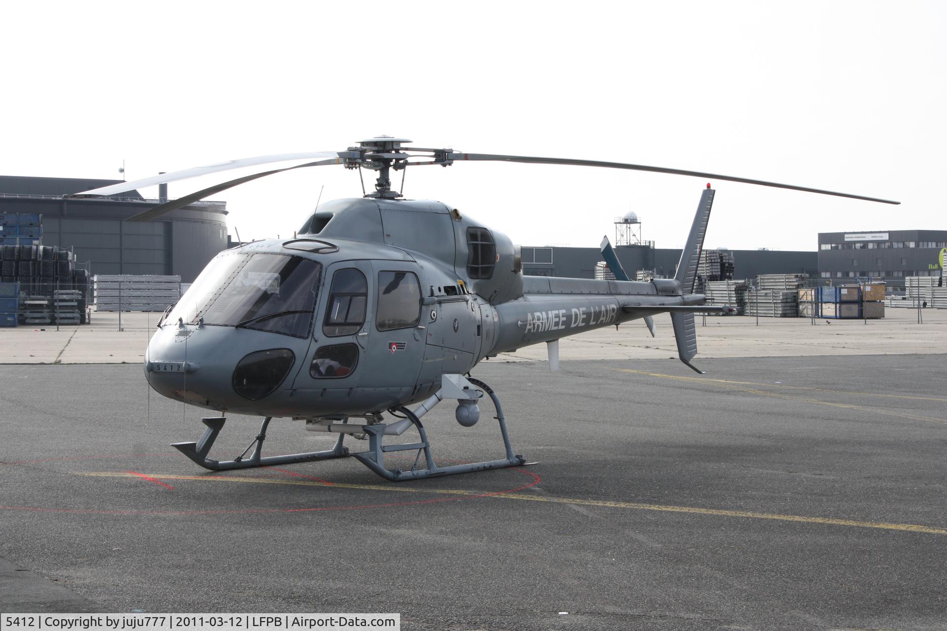 5412, Aérospatiale AS-555AN Fennec C/N 5412, on transit at Le Bourget for hélicoptére Airshow
