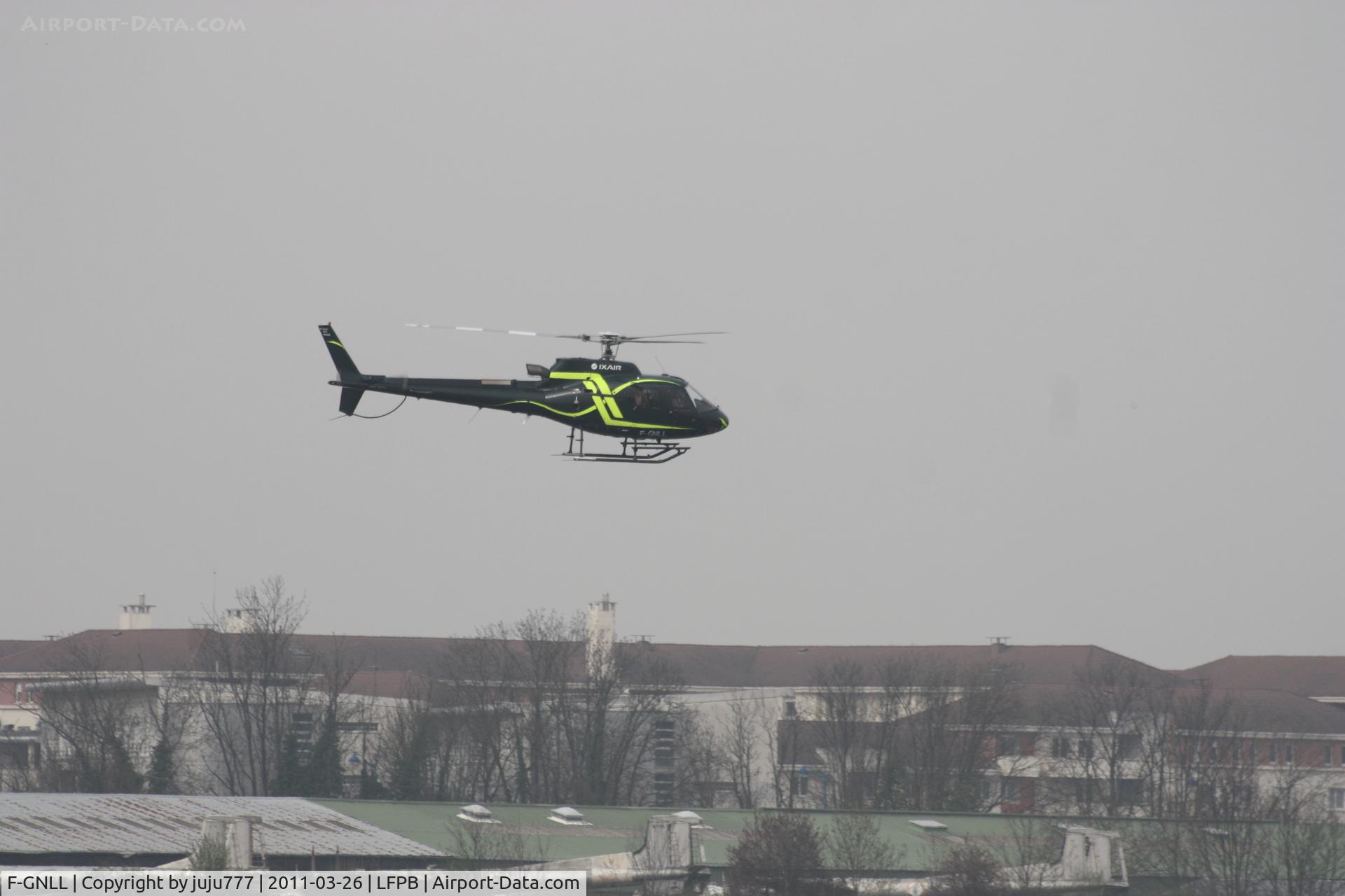 F-GNLL, Eurocopter AS-350B-3 Ecureuil Ecureuil C/N 3294, on transit at Le Bourget with new peint