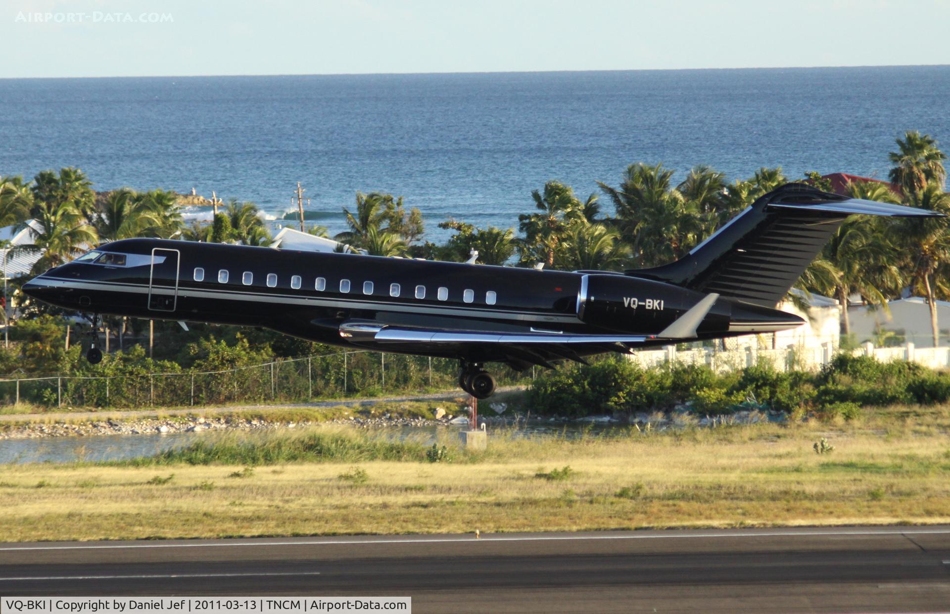 VQ-BKI, 2009 Bombardier BD-700-1A10 Global Express C/N 9342, VQ-BKI landing at TNCM