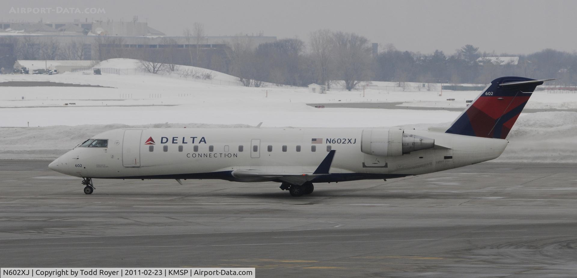 N602XJ, 2005 Bombardier CRJ-200ER (CL-600-2B19) C/N 8045, Delta
