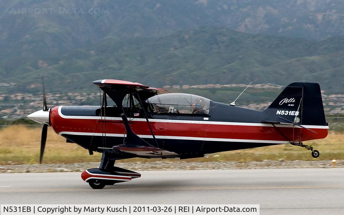 N531EB, 1998 Pitts S-2C Special C/N 6005, Landing roll-out Runway 26.