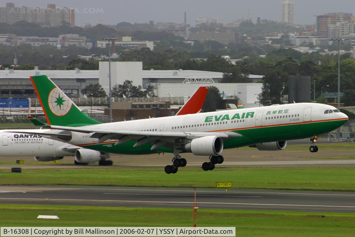 B-16308, 2005 Airbus A330-203 C/N 655, charter arriving on 34R
