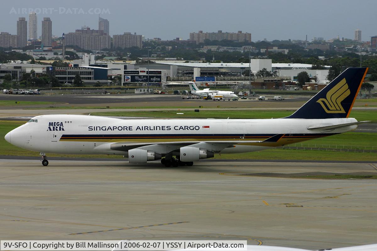 9V-SFO, 2004 Boeing 747-412F/SCD C/N 32900, away to gate 5 at the cargo terminal