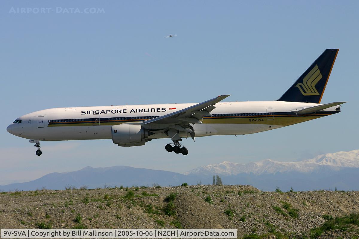 9V-SVA, 2001 Boeing 777-212/ER C/N 28524, ready to land on r/w 20 as SQ297 direct from SIN.