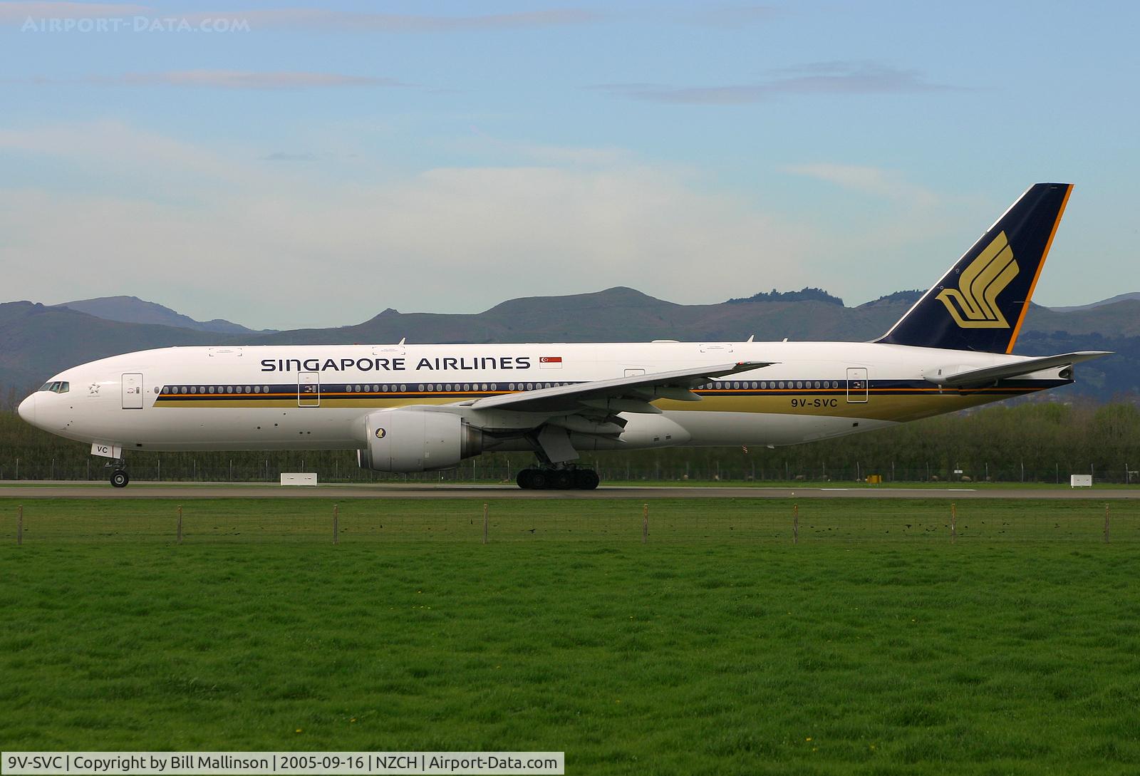 9V-SVC, 2001 Boeing 777-212/ER C/N 28526, ready to go on r/w 20 as SQ298 direct to SIN