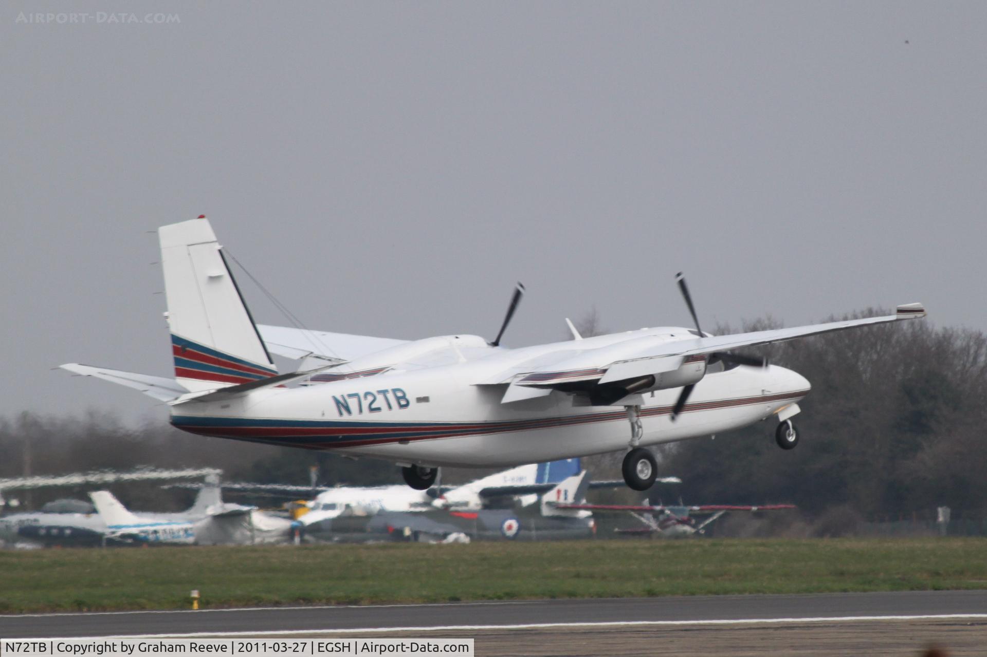 N72TB, 1980 Rockwell International 690C C/N 11619, Landing at Norwich.