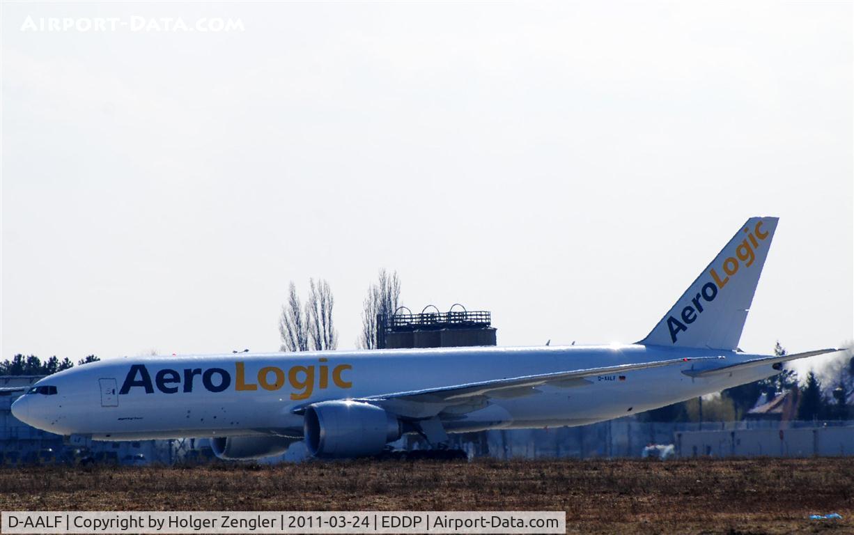 D-AALF, 2010 Boeing 777-FZN C/N 36201, Todays first at DHL warehouse......