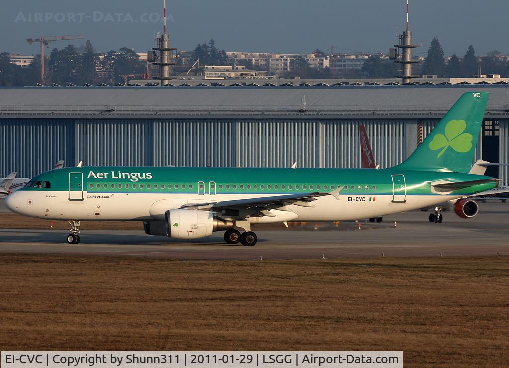 EI-CVC, 2001 Airbus A320-214 C/N 1443, Lining up rwy 05 for departure...