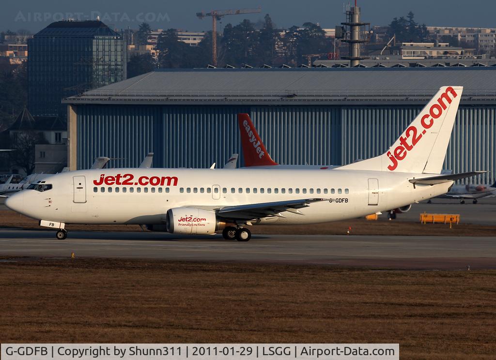 G-GDFB, 1992 Boeing 737-33A C/N 25743, Lining up rwy 05 for departure...