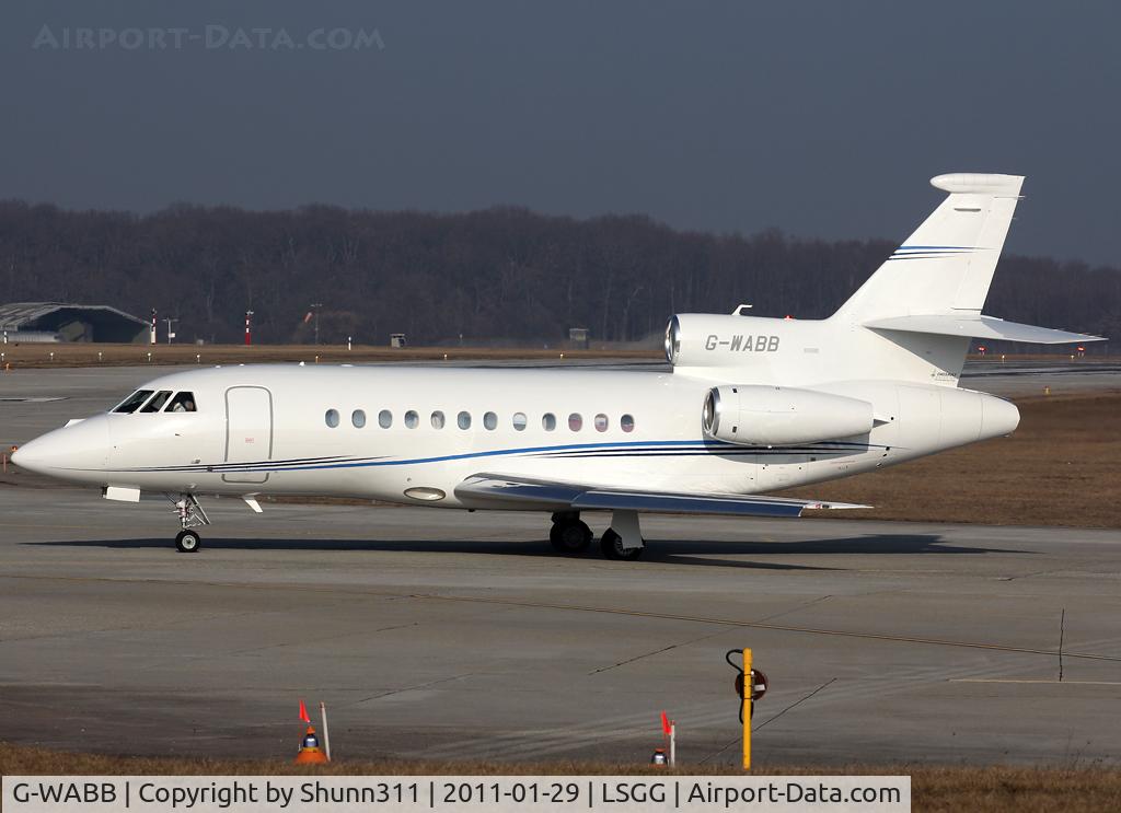 G-WABB, 2010 Dassault Falcon 900EX C/N 232, Lining up rwy 05 for departure...
