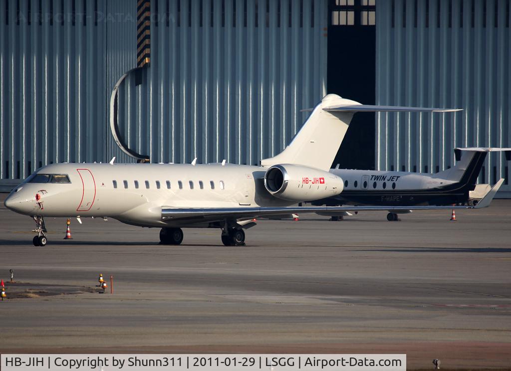 HB-JIH, 2010 Bombardier BD-700-1A10 Global Express C/N 9359, Parked...
