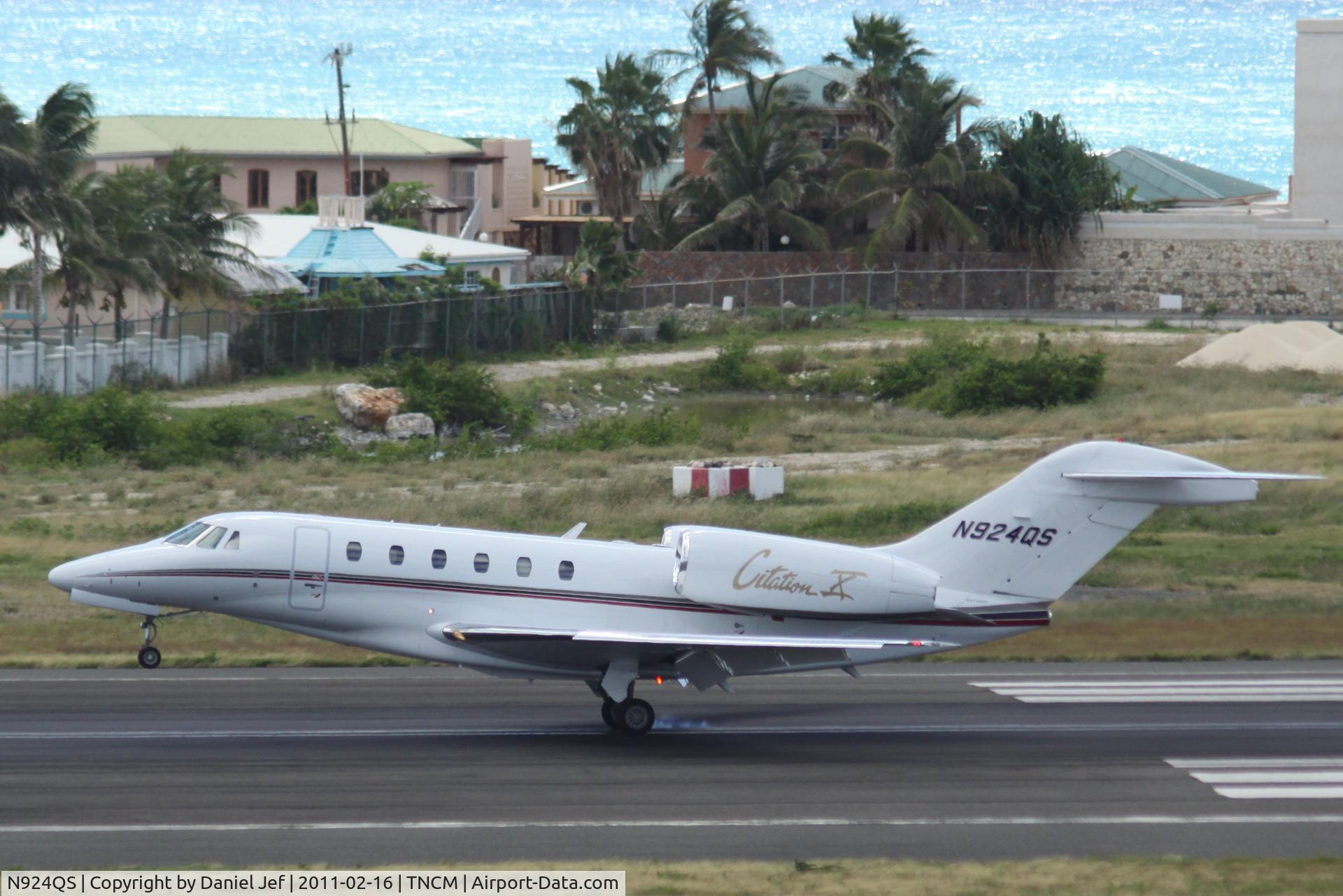 N924QS, 2000 Cessna 750 Citation X Citation X C/N 750-0124, N924QS landing at TNCM