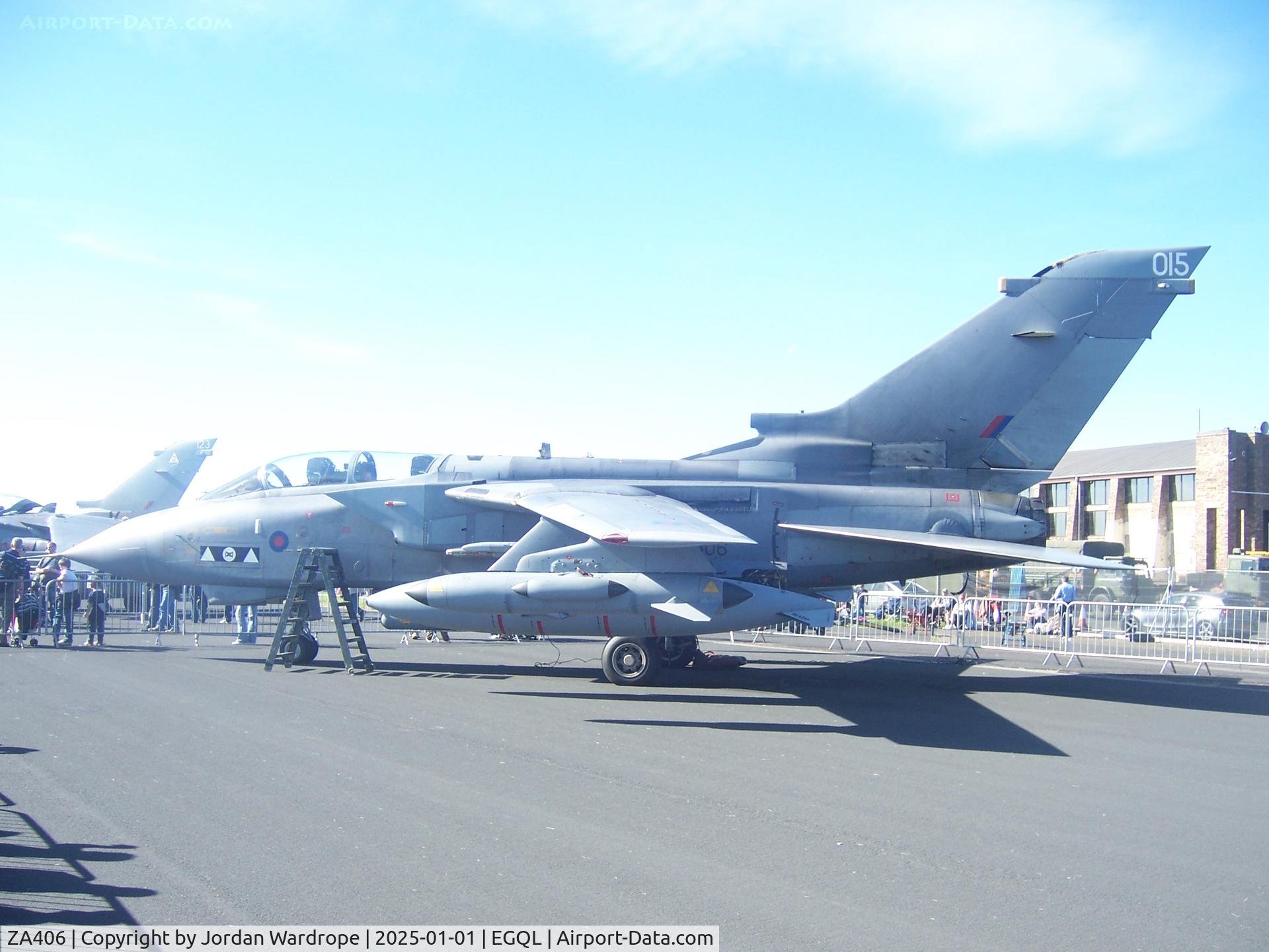 ZA406, 1983 Panavia Tornado GR.4 C/N 217/BS073/3105, RAF Leuchars 111(F) Sqn 