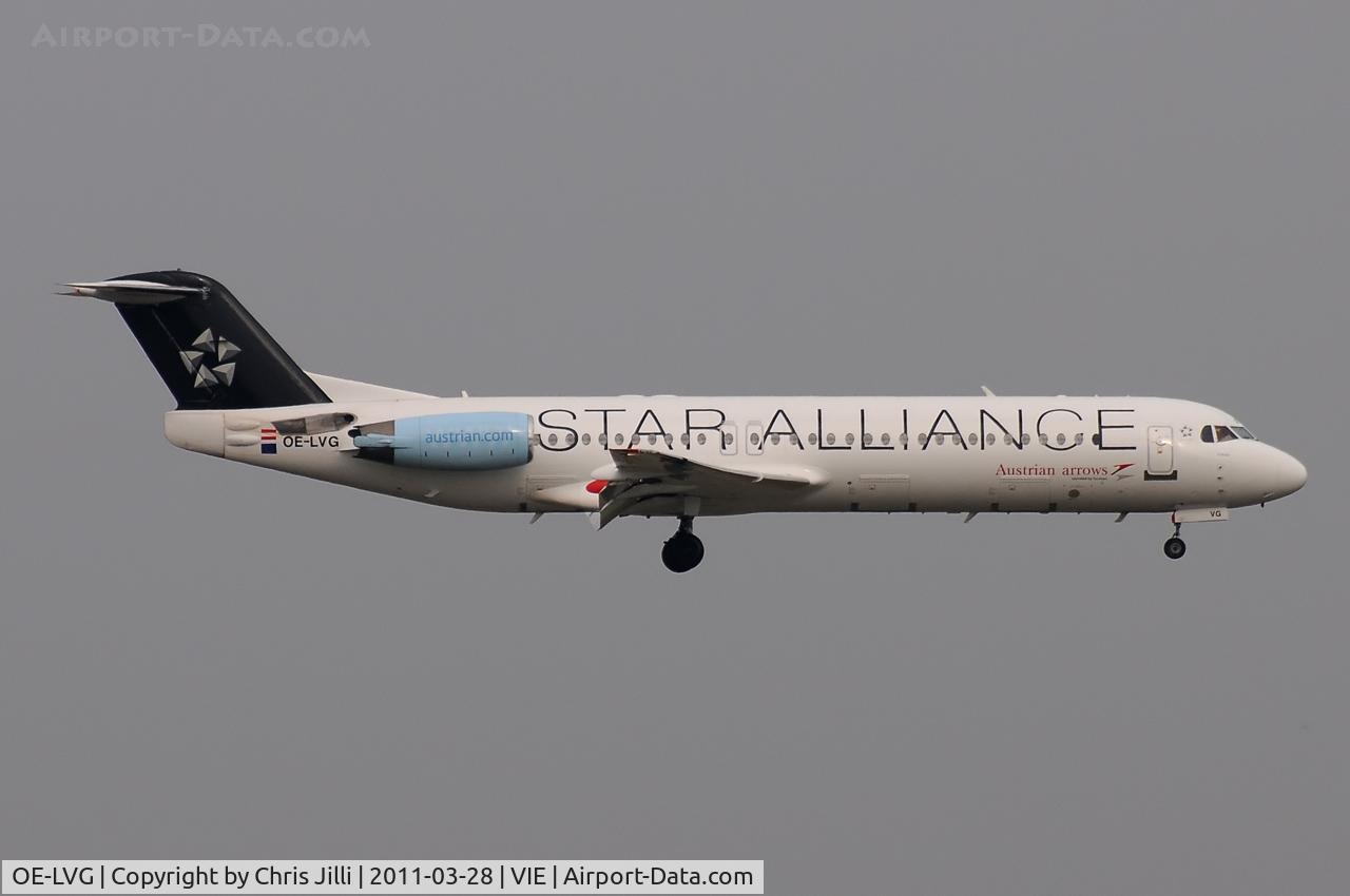 OE-LVG, 1994 Fokker 100 (F-28-0100) C/N 11520, Austrian arrows