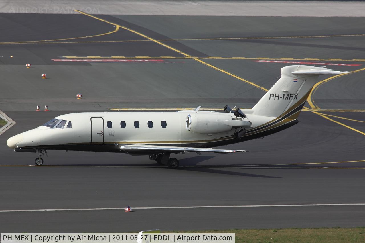 PH-MFX, 1994 Cessna 650 Citation VI C/N 650-0240, Solid Air