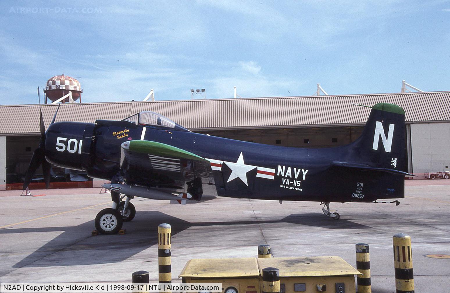 N2AD, 1947 Douglas AD-1 Skyraider C/N 09257/2085, Douglas AD-1 Skyraider N2AD taken 17 Sept 1998 at NAS Oceana.