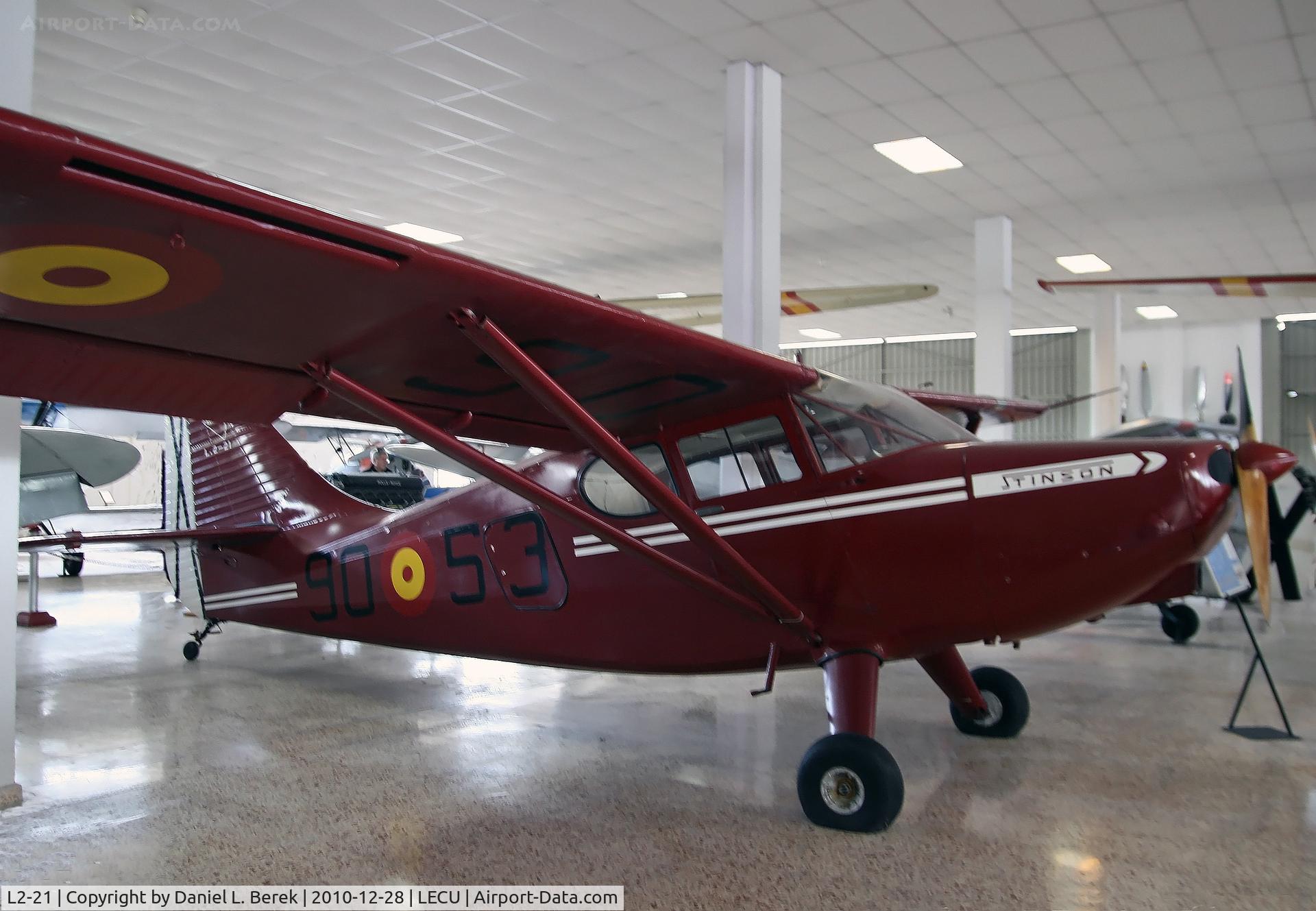 L2-21, Stinson C-108 C/N 108-5162, Nice old Stinson preserved in Spanish Air Force colors as a former liaison aircraft.