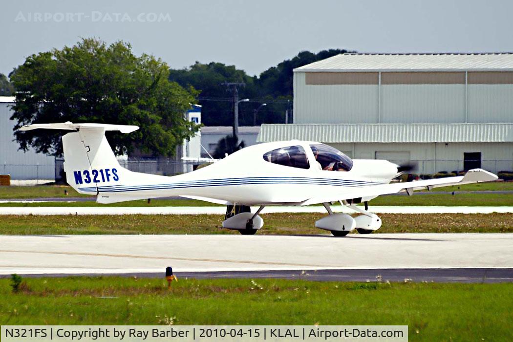 N321FS, 2004 Diamond DA-40 Diamond Star C/N 40.384, Diamond DA.40 Star [40.384] Lakeland-Linder~N 15/04/2010.