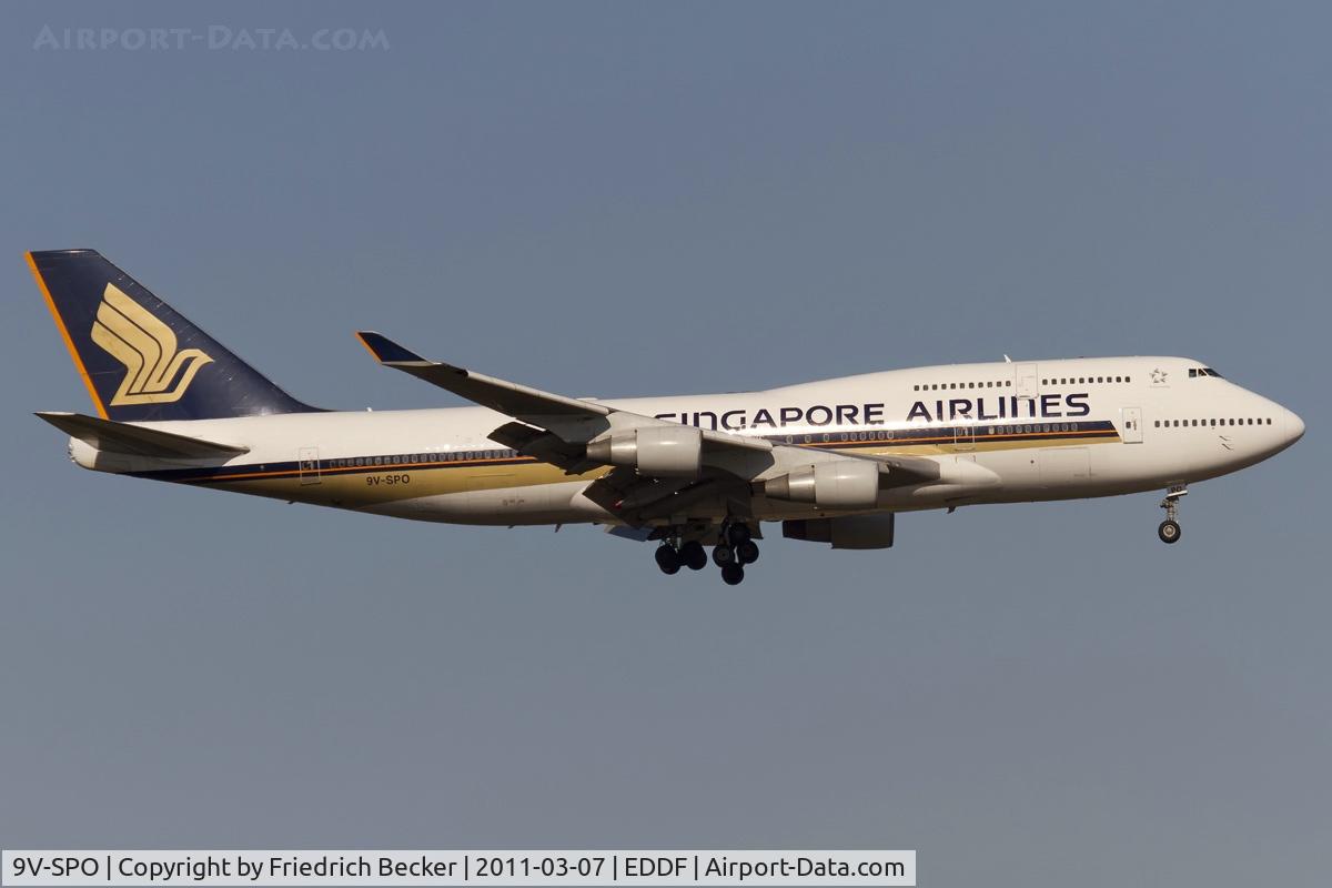 9V-SPO, 2001 Boeing 747-412 C/N 28028, on final