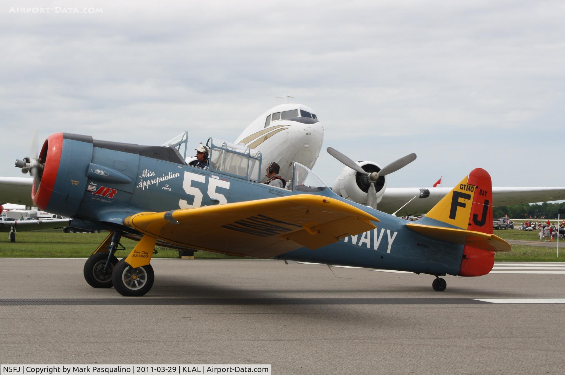 N5FJ, North American AT-6 C/N 88-14705, North American AT-6