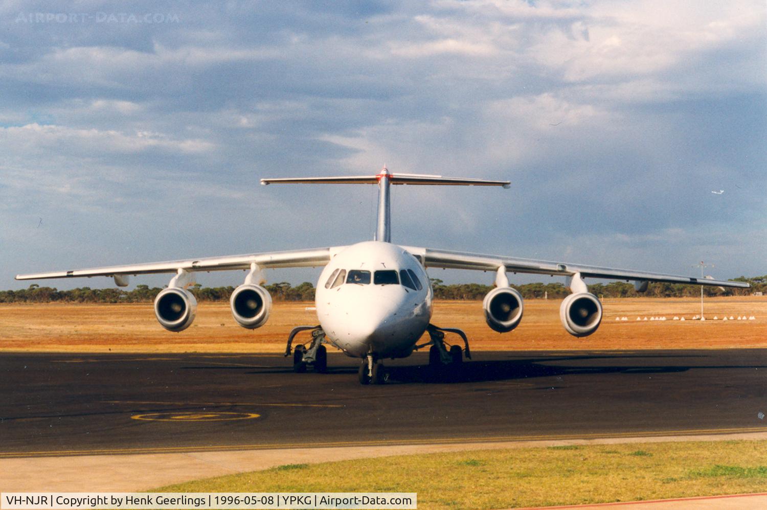VH-NJR, 1990 British Aerospace BAe.146-100 C/N E1152, Airlink