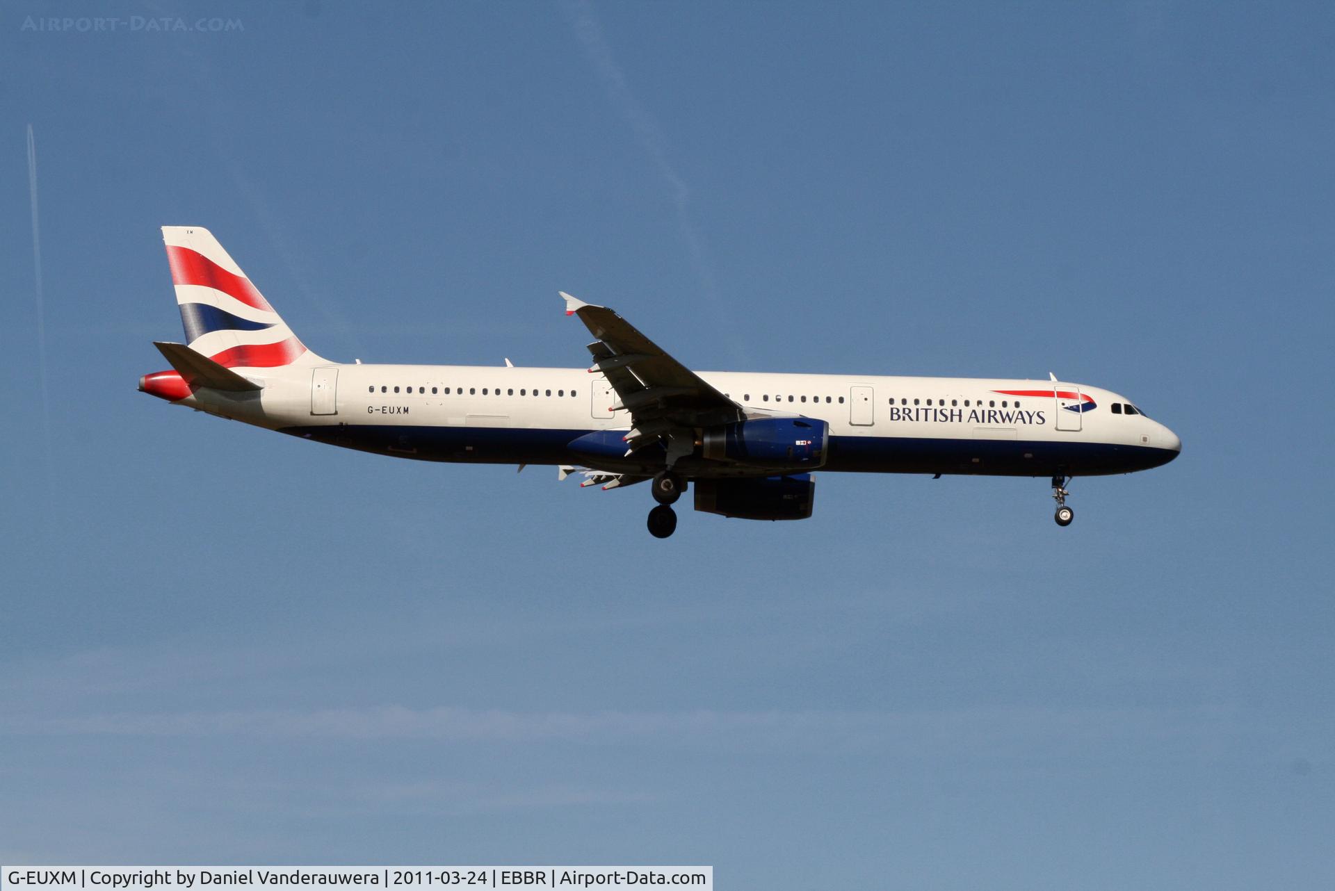G-EUXM, 2007 Airbus A321-231 C/N 3290, Flight BA392 is descending to RWY 02