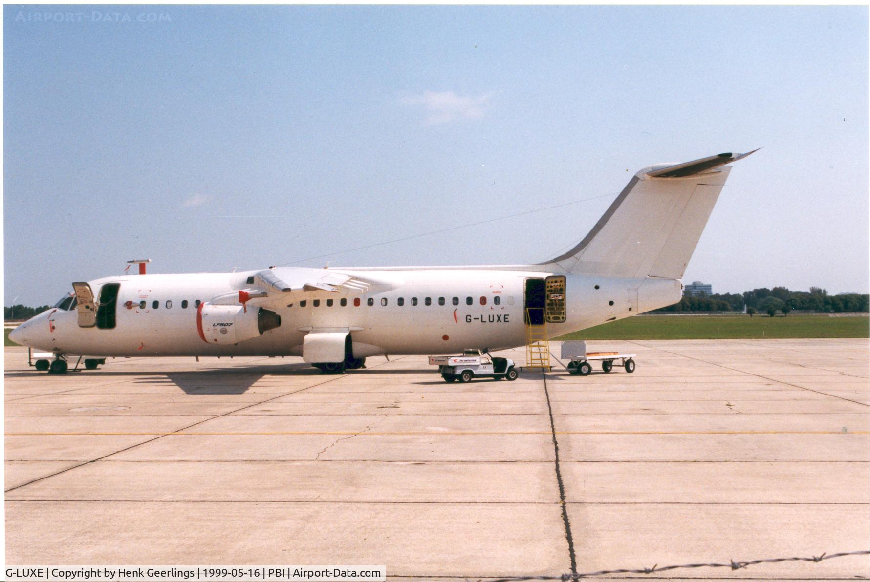 G-LUXE, 1981 British Aerospace BAe.146-301 C/N E3001, G-LUXE at West Palm Beach