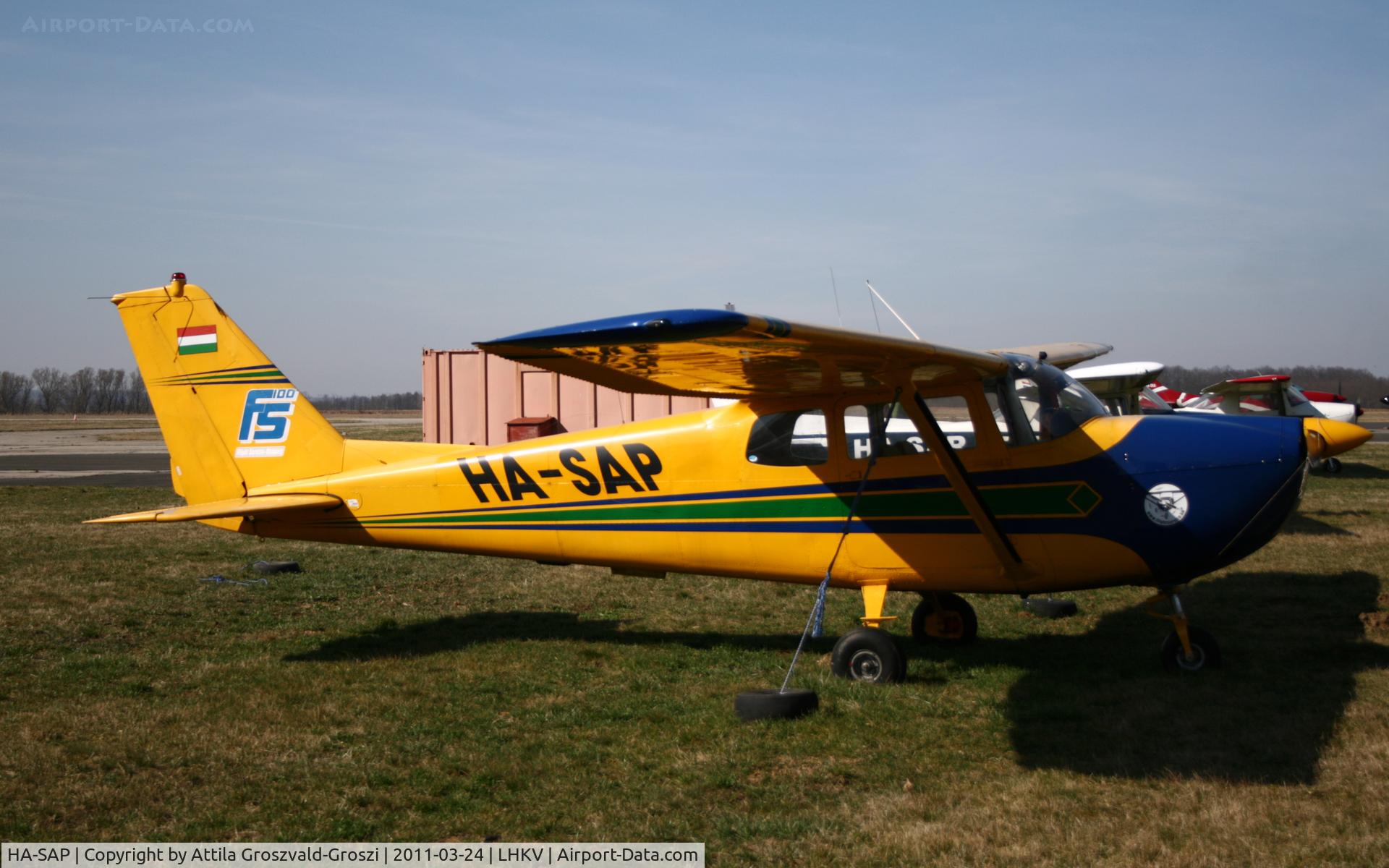 HA-SAP, 1961 Cessna 175B Skylark C/N 17556978, Kaposujlak Airport, Hungary