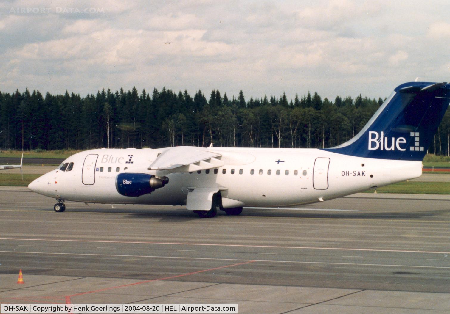 OH-SAK, 2001 BAE Systems Avro 146-RJ85 C/N E.2389, Blue 1