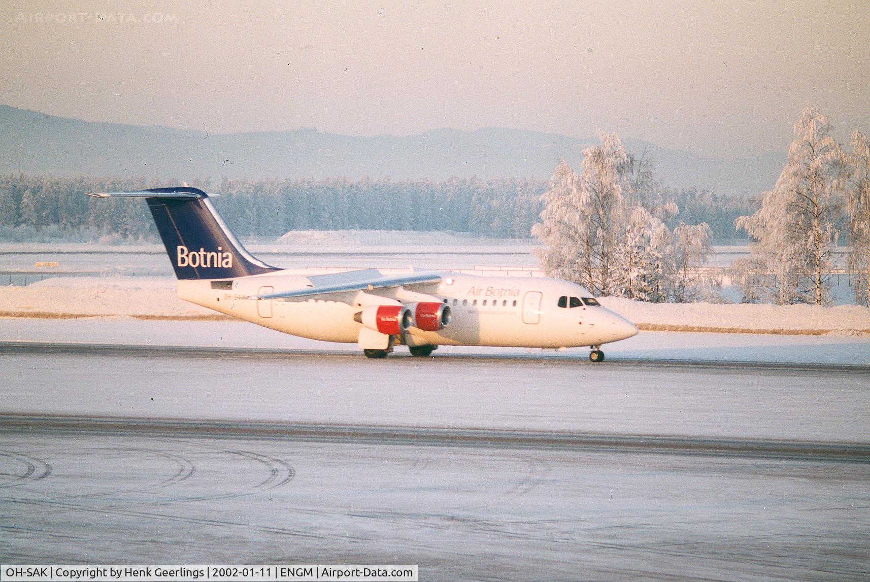 OH-SAK, 2001 BAE Systems Avro 146-RJ85 C/N E.2389, Air Botnia