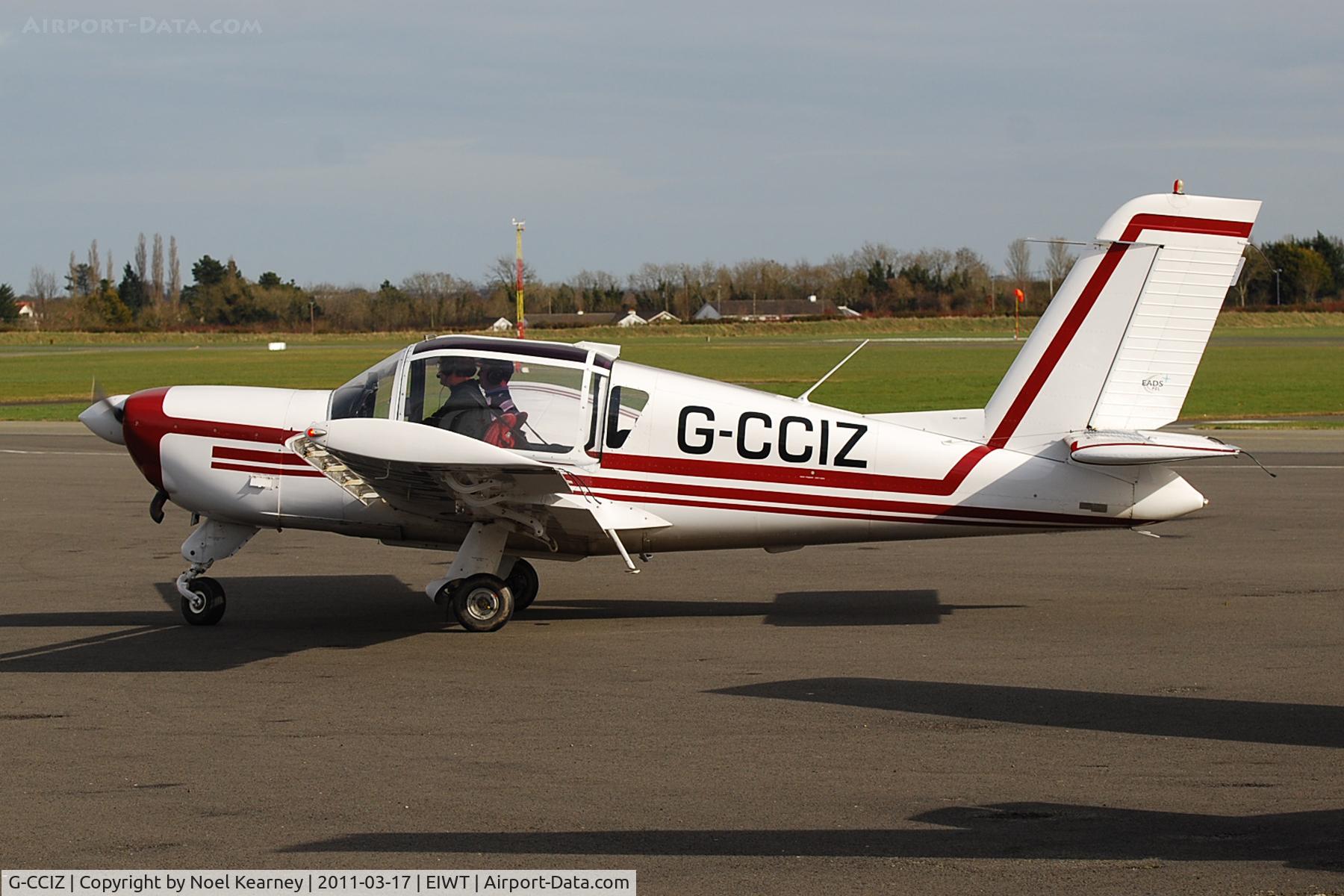 G-CCIZ, 2001 PZL-Okecie PZL-110 Koliber 160A C/N 04010087, Taxi-ing on the ramp at Weston