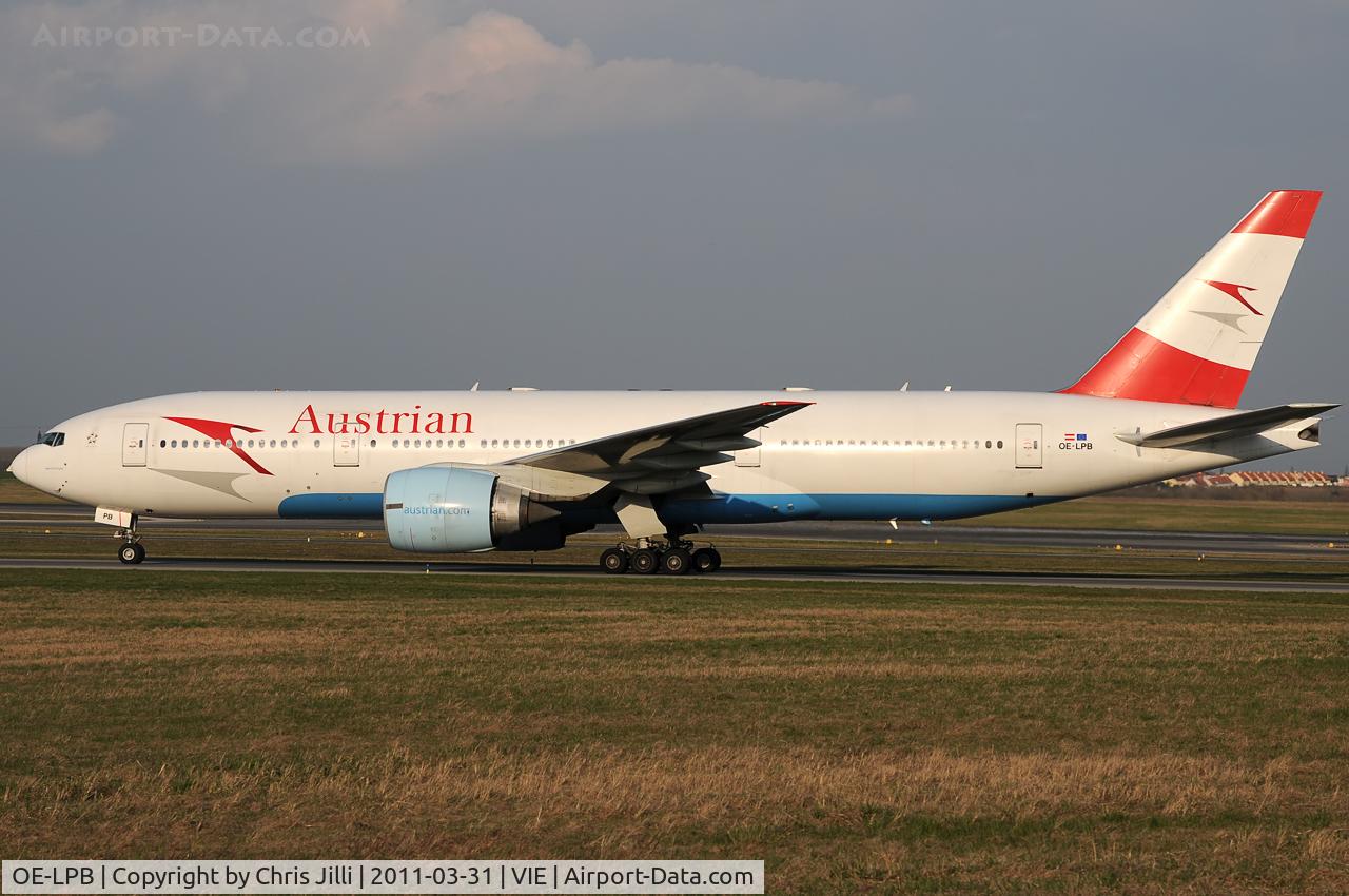 OE-LPB, 1998 Boeing 777-2Z9/ER C/N 28699, Austrian Airlines