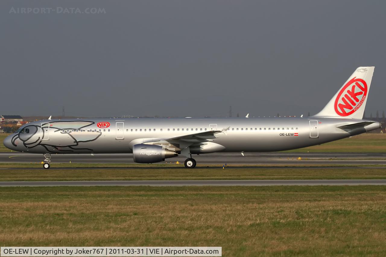 OE-LEW, 2011 Airbus A321-211 C/N 4611, NIKI